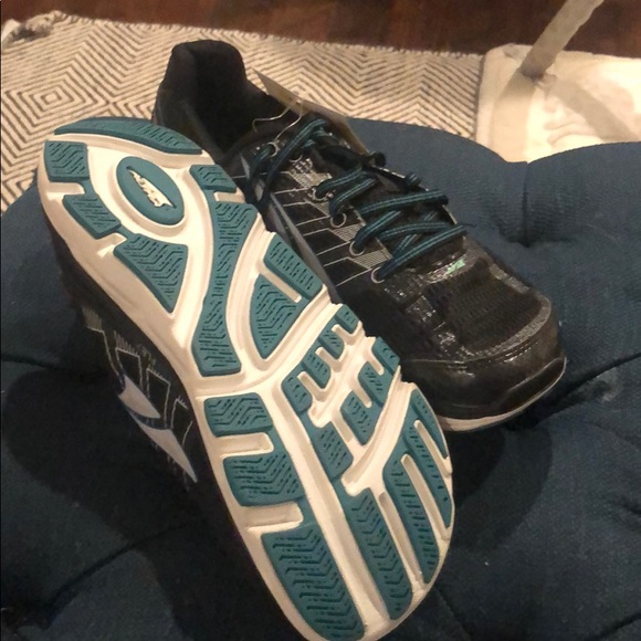 altra provision womens